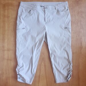 Eddie Bauer Hiking Pants 20W Gray Crop Lightweight Nylon Spandex Capri Outdoor
